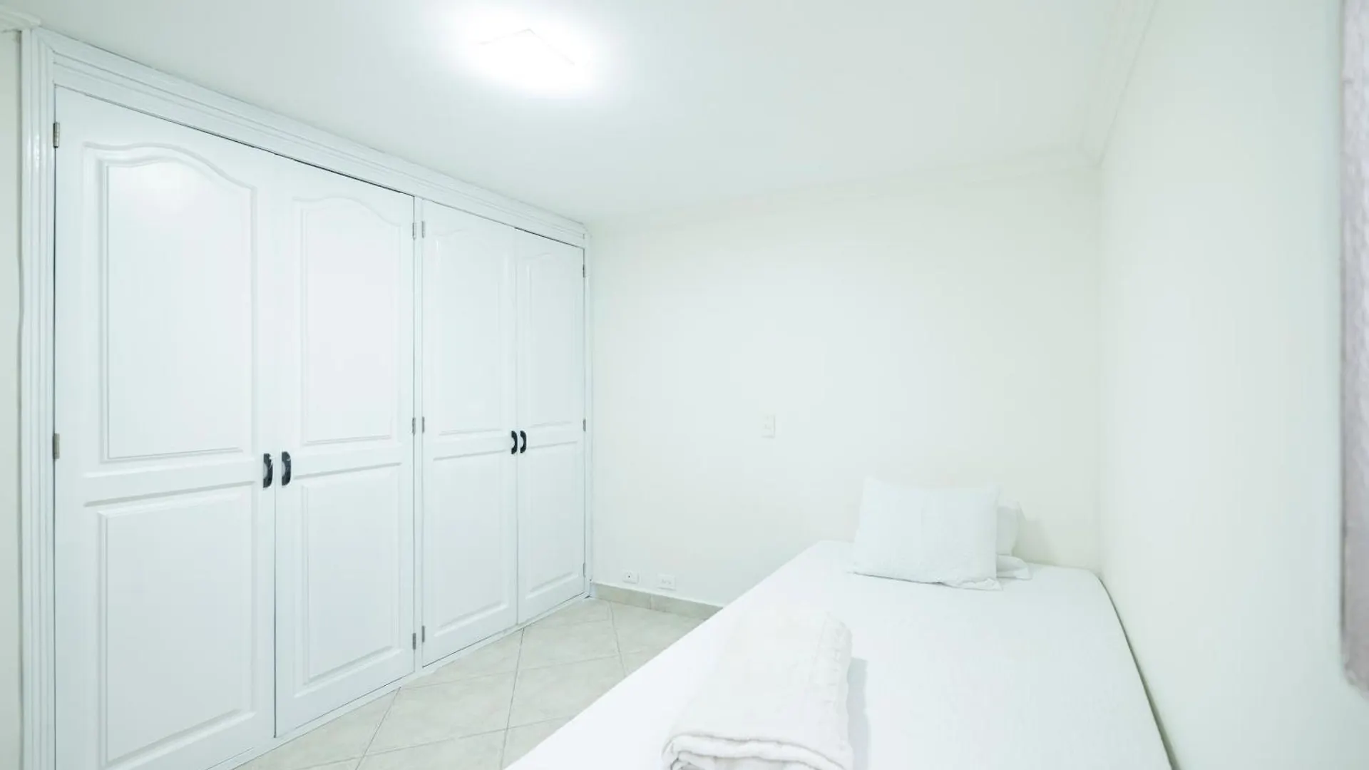 Encantador Loft Central En Medellin Con Parking 306 Kolumbia